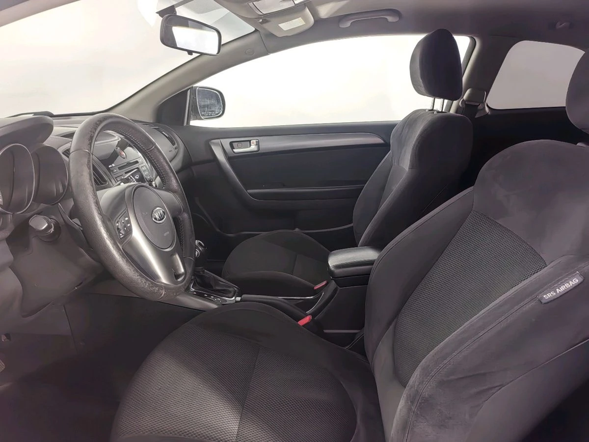 Kia Cerato, 2012г, передний привод, автомат
