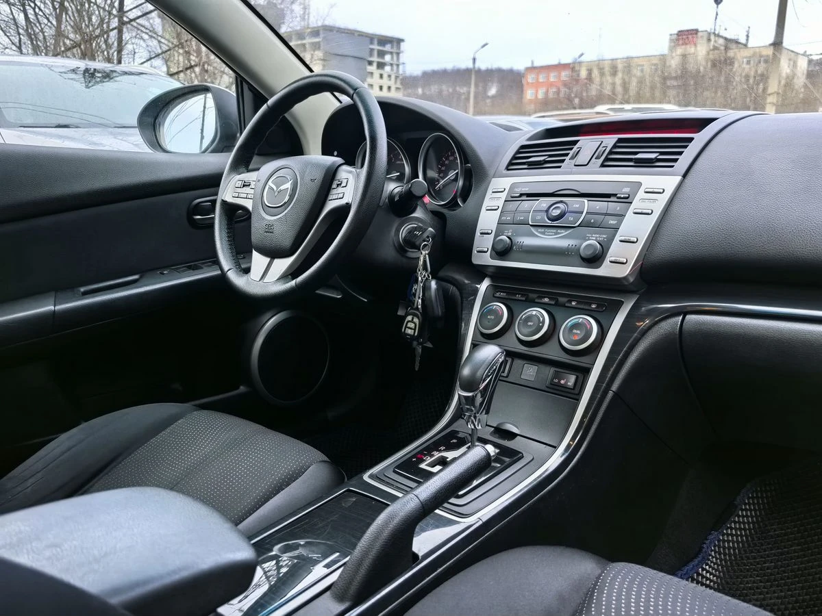 Mazda 6, 2008г, передний привод, автомат