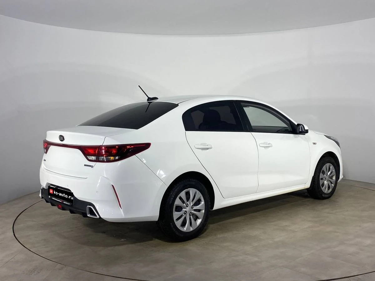 Kia Rio, 2020г, передний привод, автомат