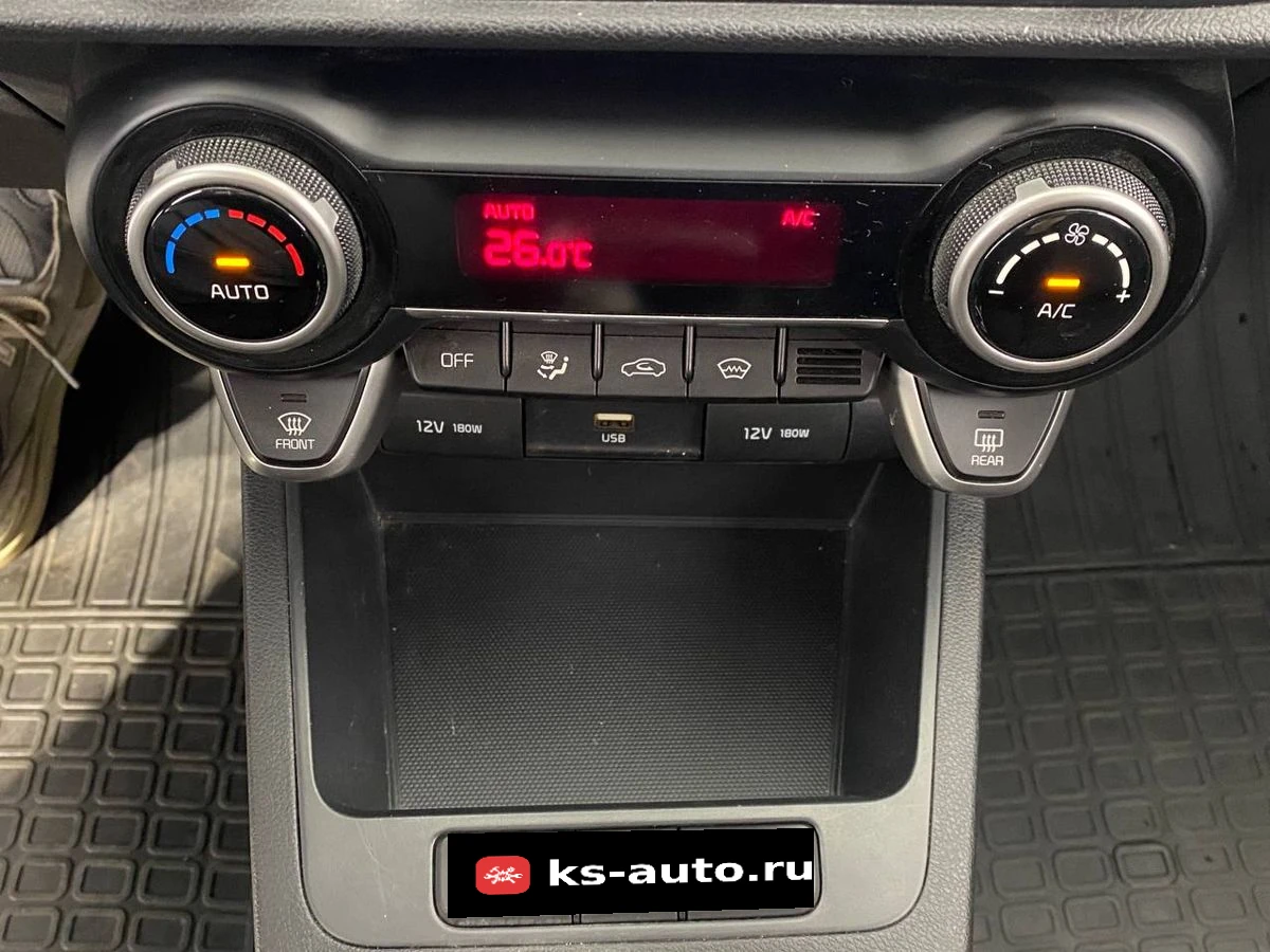 Kia Rio, 2020г, передний привод, автомат