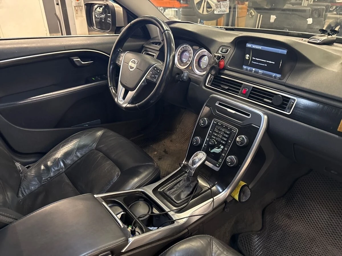 Volvo XC70, 2012г, полный привод, автомат