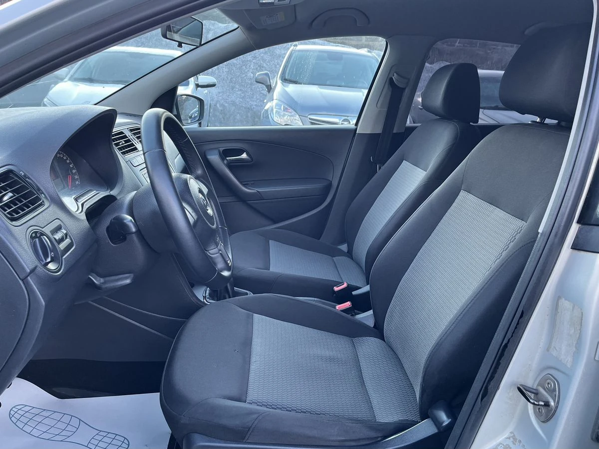 Volkswagen Polo, 2013г, передний привод, механика