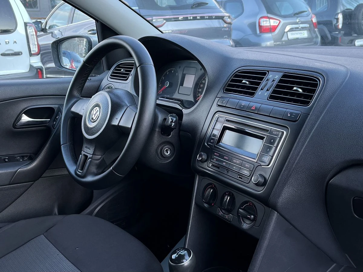 Volkswagen Polo, 2013г, передний привод, механика