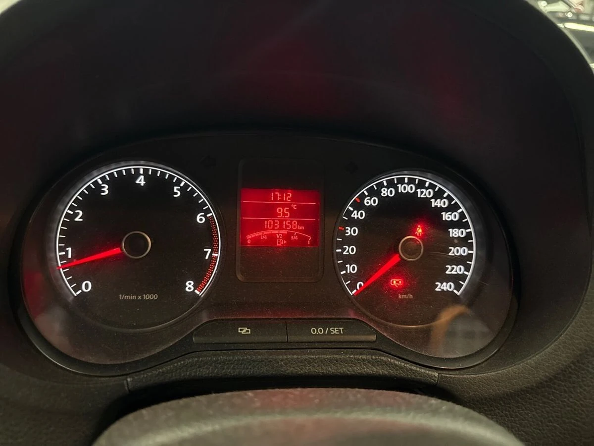 Volkswagen Polo, 2011г, передний привод, механика