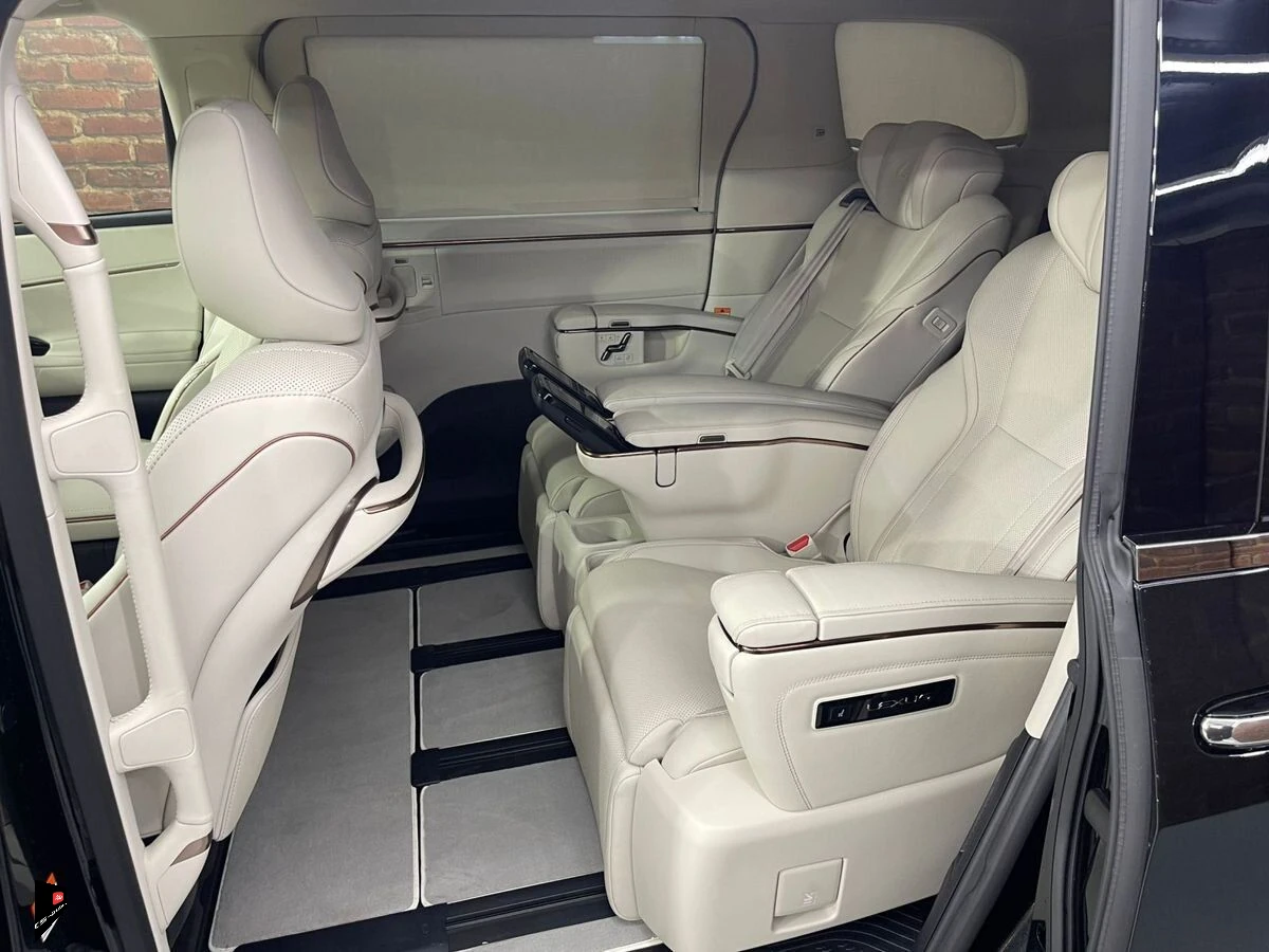 Lexus LM, 2024г, полный привод, вариатор