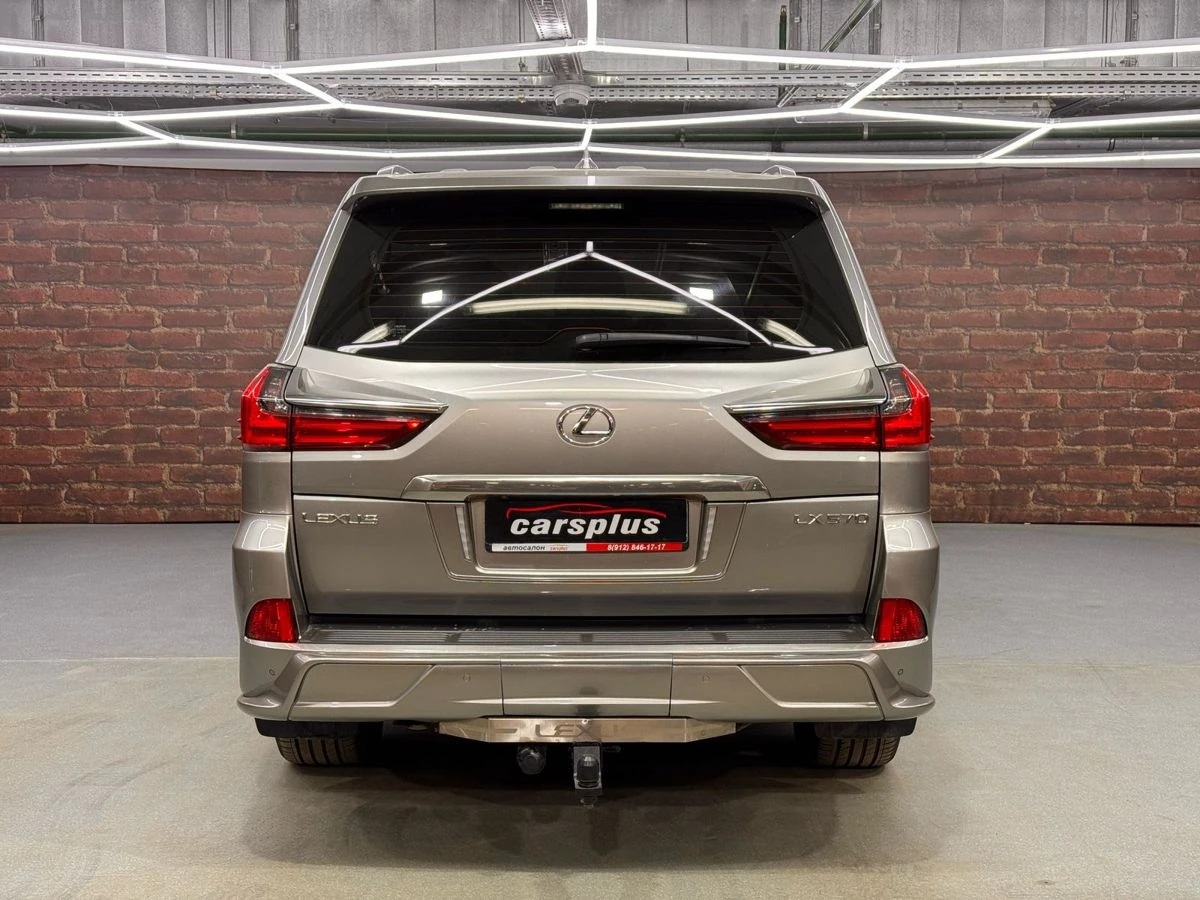 Lexus LX, 2017г, полный привод, автомат