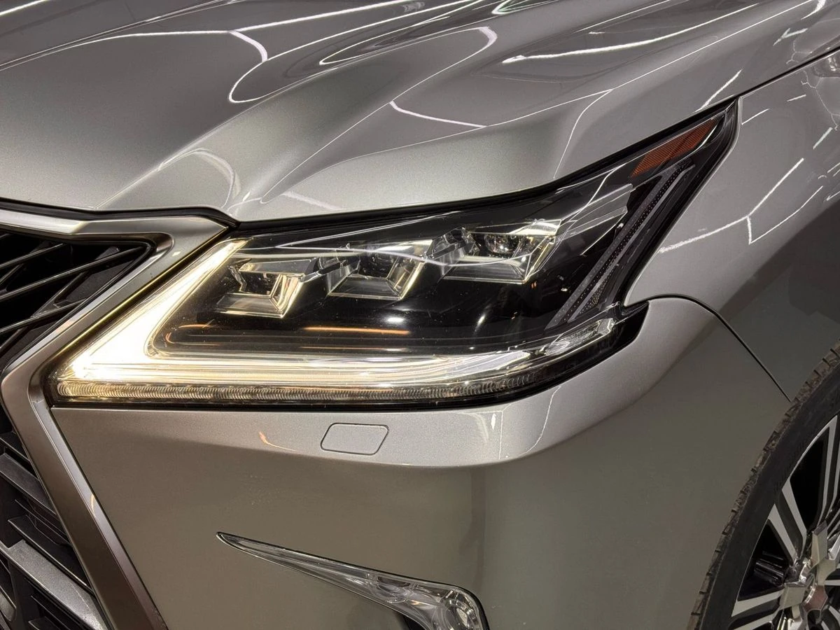 Lexus LX, 2017г, полный привод, автомат