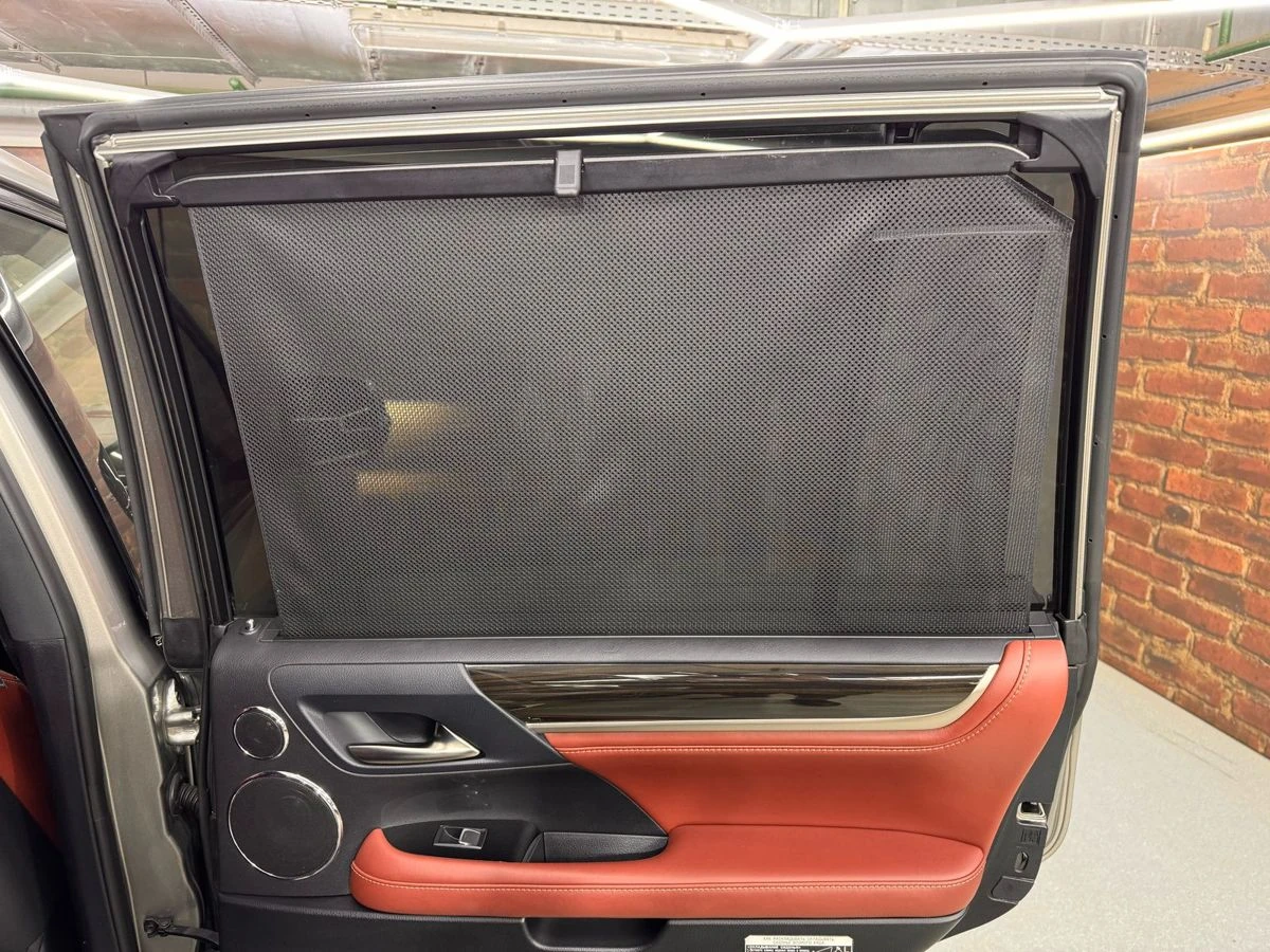 Lexus LX, 2017г, полный привод, автомат