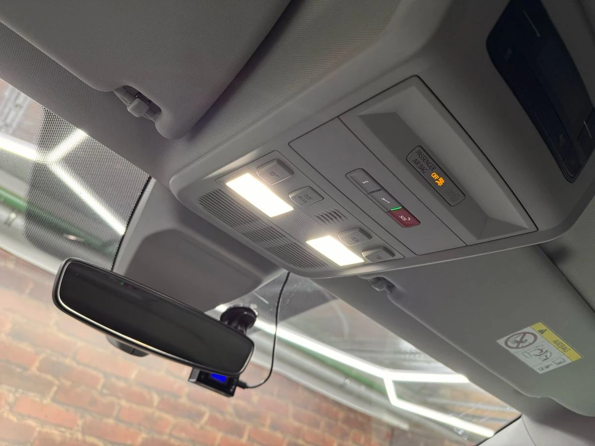 Volkswagen Multivan, 2022г, полный привод, робот