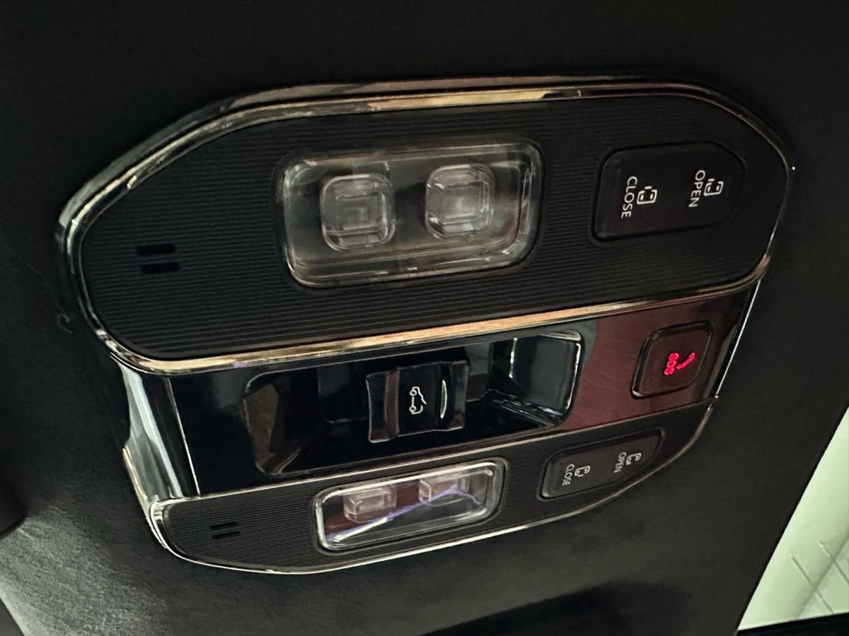 GAC M8, 2024г, передний привод, автомат