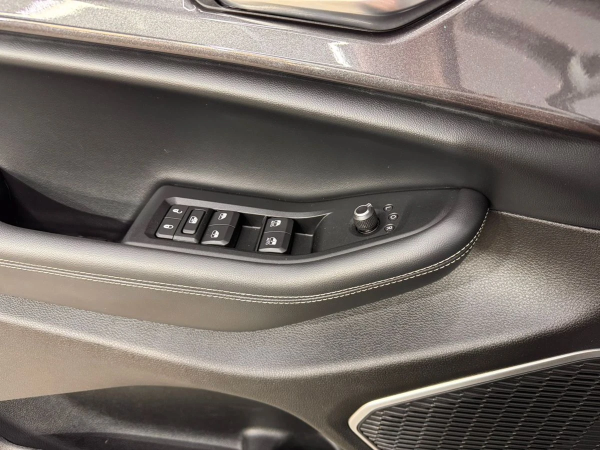 Jeep Grand Cherokee, 2021г, задний привод, автомат