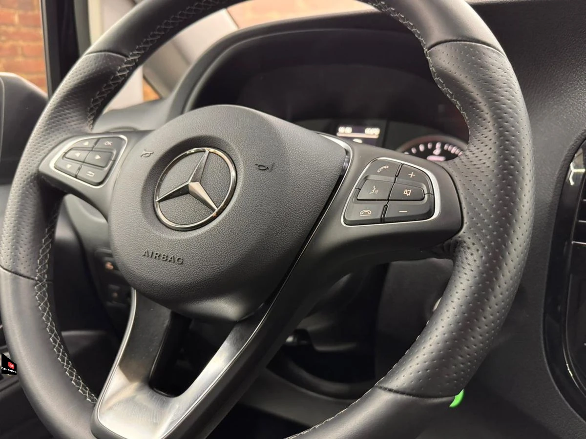 Mercedes-Benz Vito, 2022г, задний привод, механика