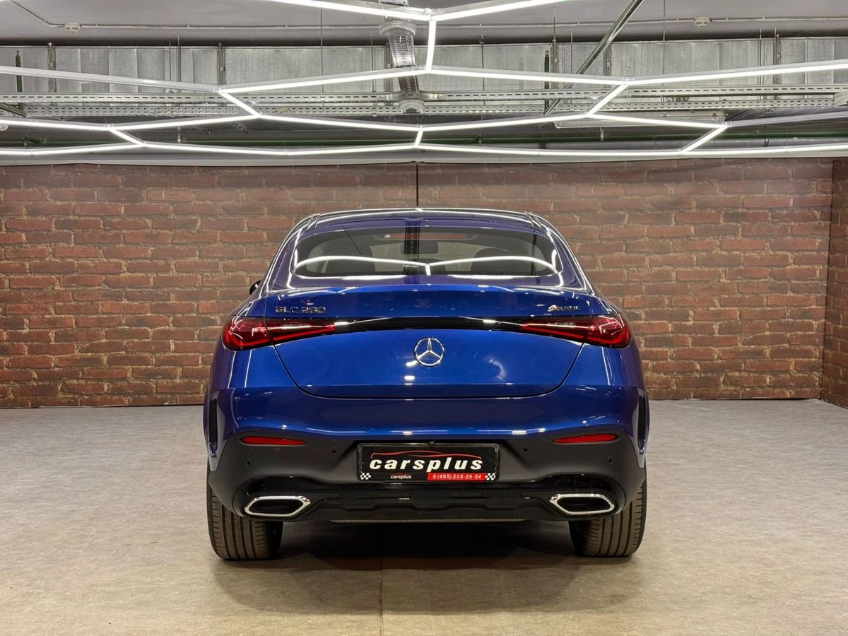 Mercedes-Benz , 2024г.