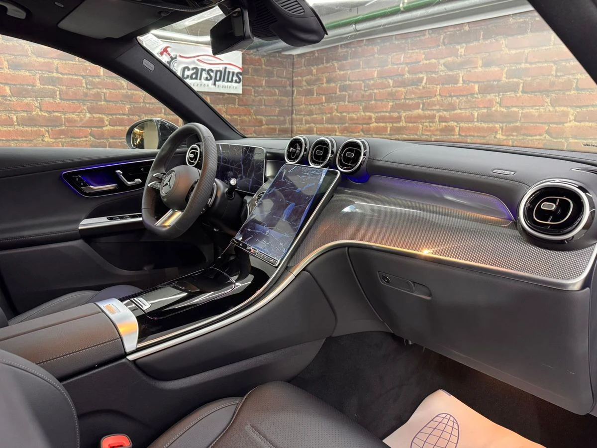 Mercedes-Benz , 2024г.