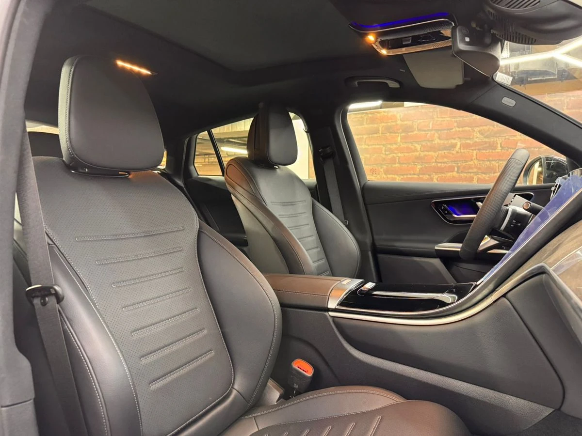 Mercedes-Benz , 2024г.