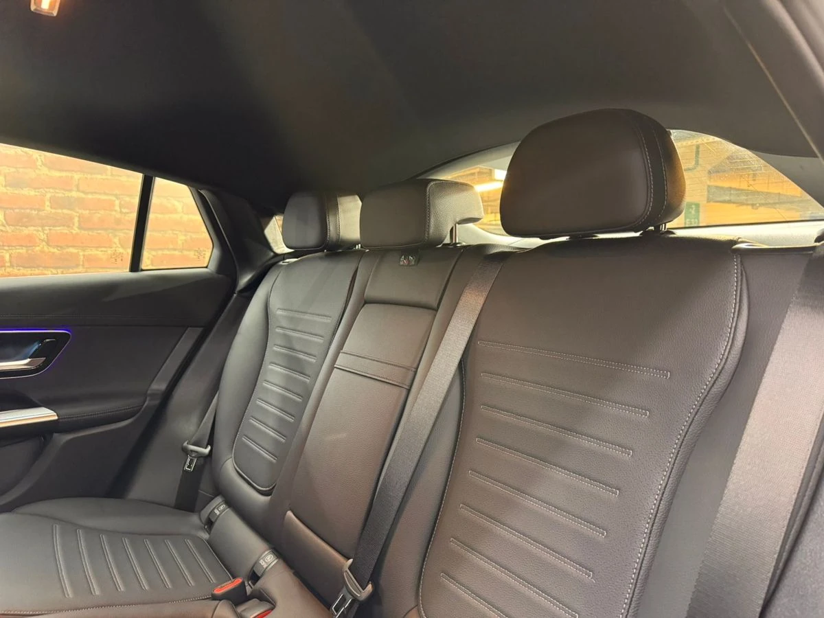 Mercedes-Benz , 2024г.