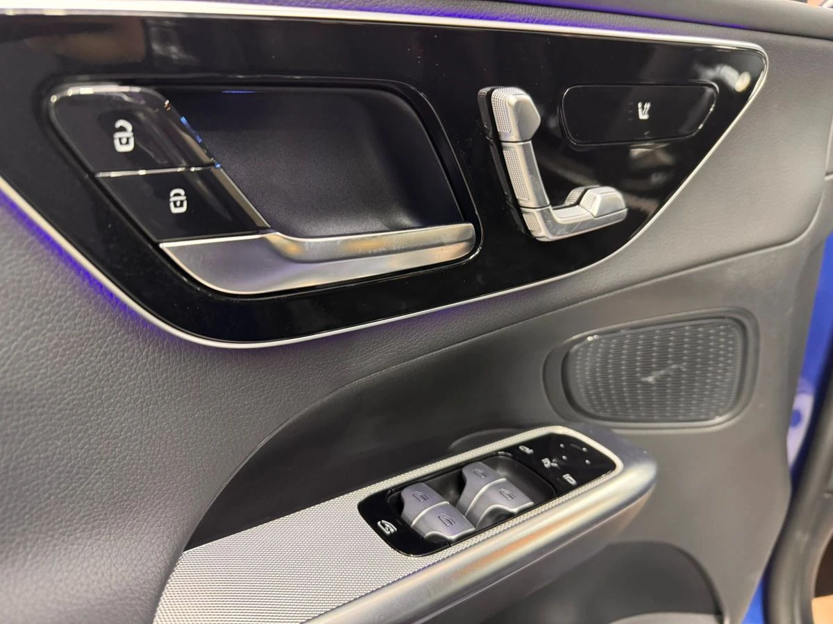 Mercedes-Benz , 2024г.