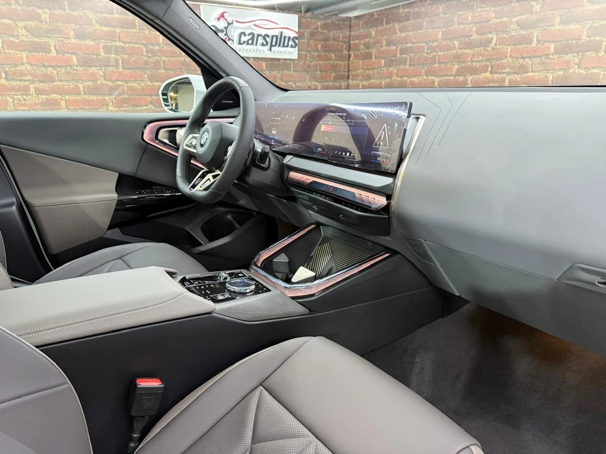 BMW X3, 2025г, полный привод, автомат