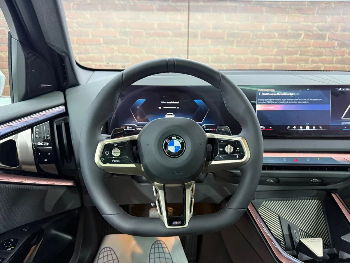 BMW X3, 2025г, полный привод, автомат