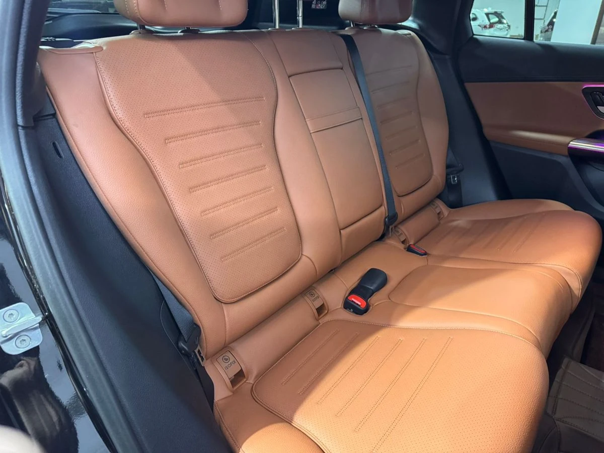 Mercedes-Benz GLC, 2024г, полный привод, автомат