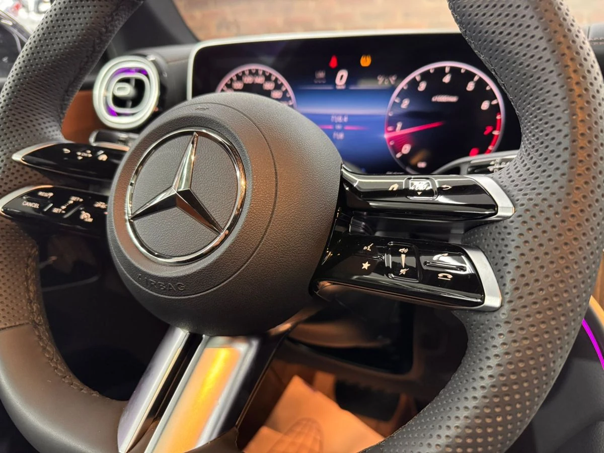 Mercedes-Benz GLC, 2024г, полный привод, автомат