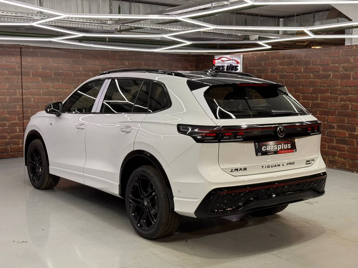 Volkswagen Tiguan, 2025г, полный привод, робот