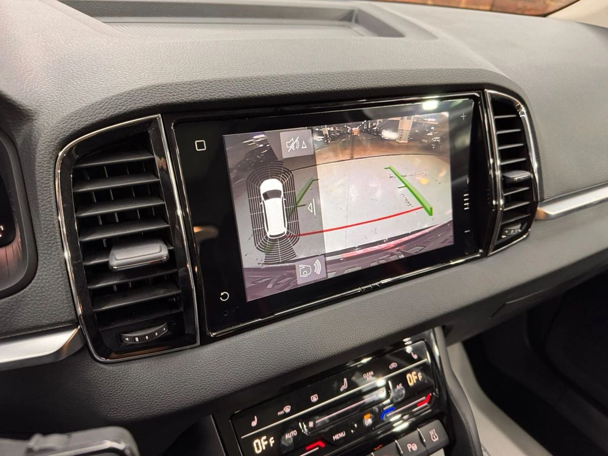 Skoda Karoq, 2025г, передний привод, робот