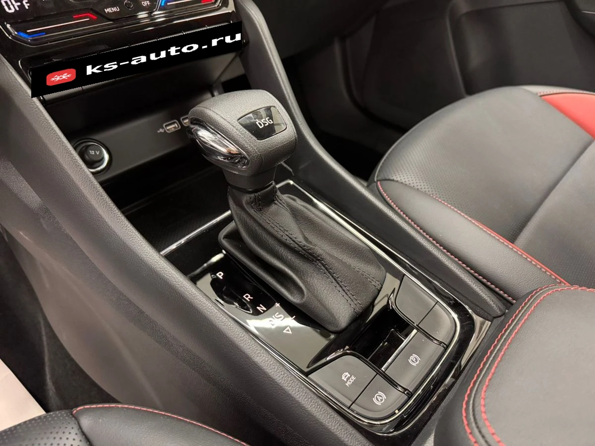 Skoda Karoq, 2025г, передний привод, робот