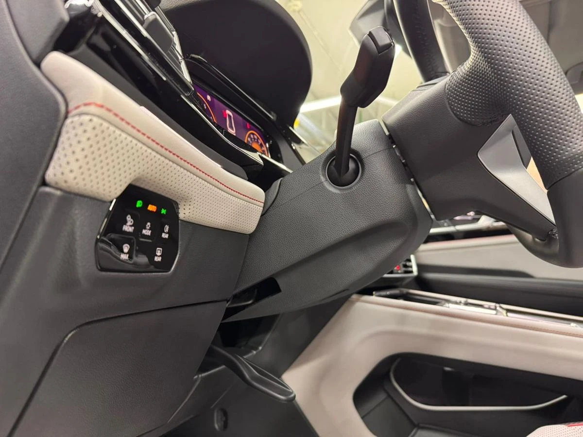 Volkswagen , 2025г., полный привод, робот