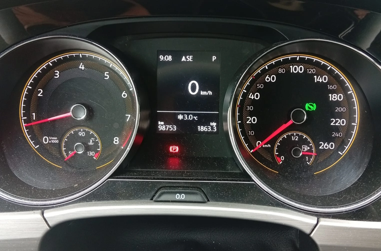 Volkswagen Touran, 2020г, передний привод, робот