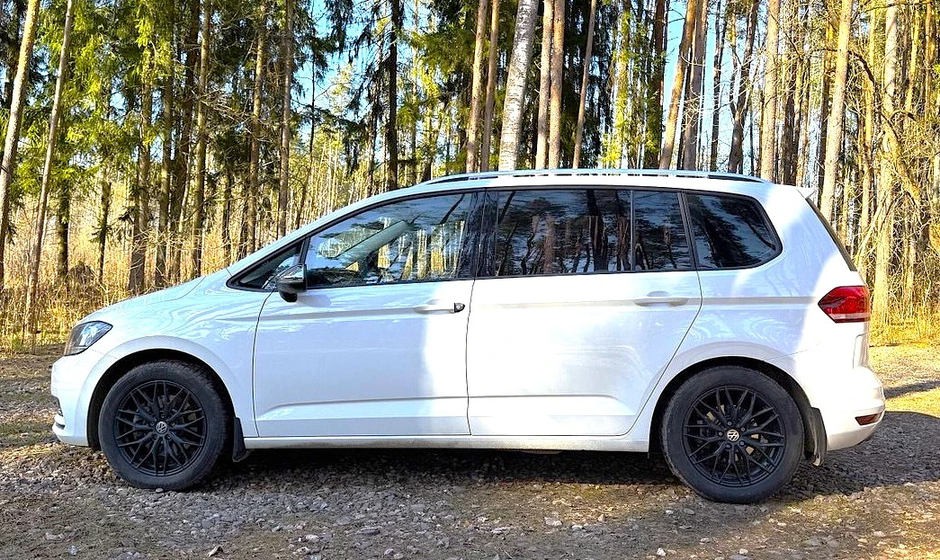 Volkswagen Touran, 2020г, передний привод, робот