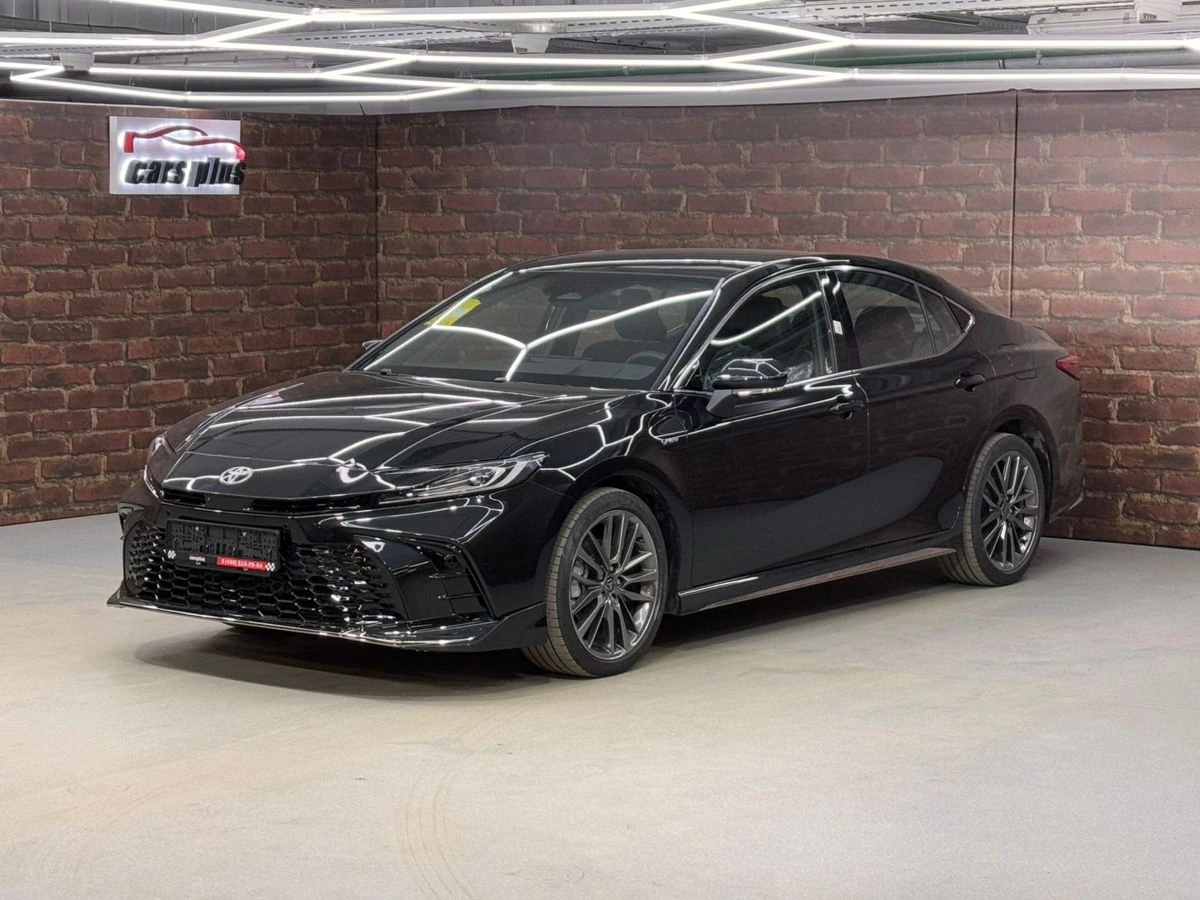 Toyota Camry, 2025г, передний привод, вариатор