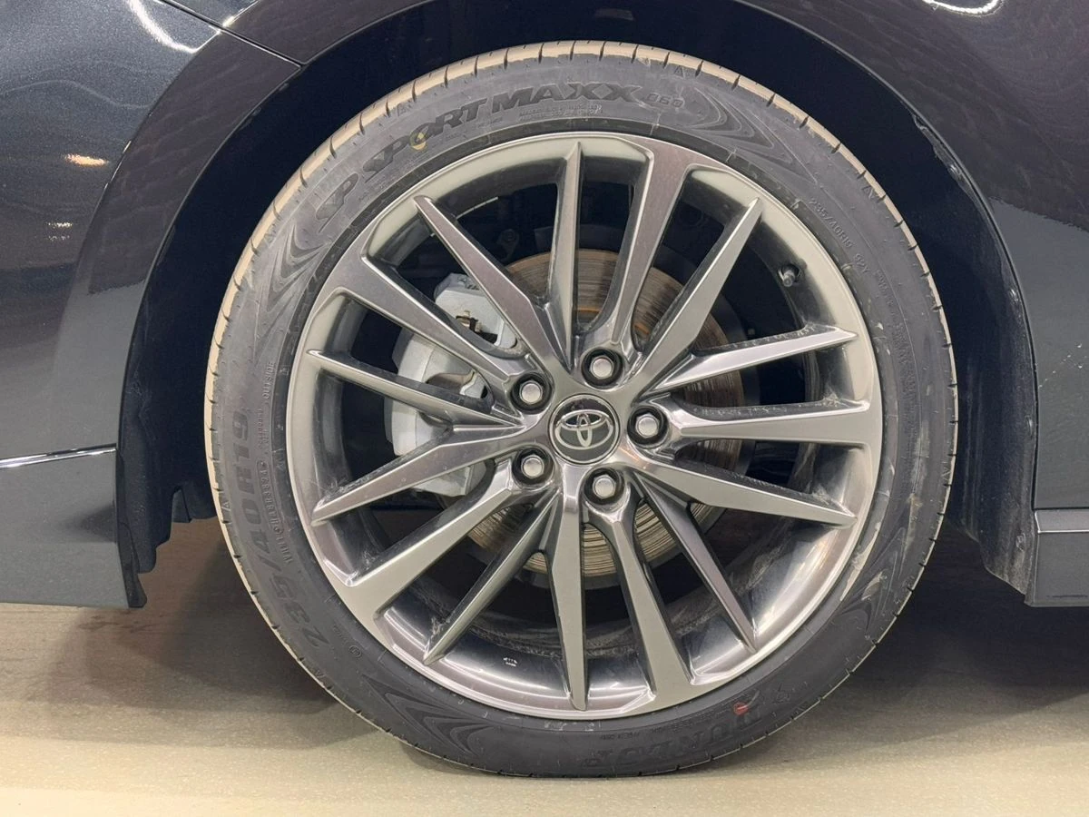 Toyota Camry, 2025г, передний привод, вариатор