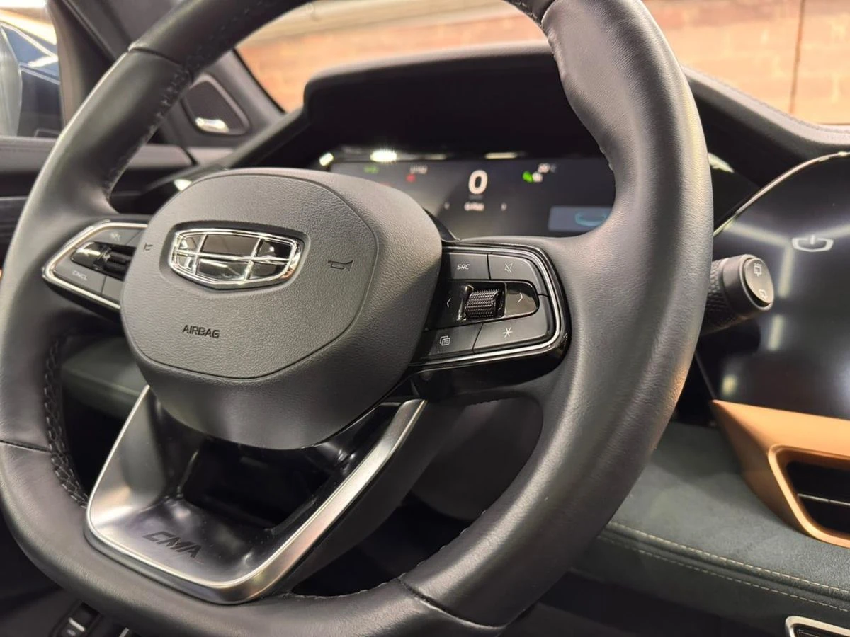 Geely Monjaro, 2023г, полный привод, автомат