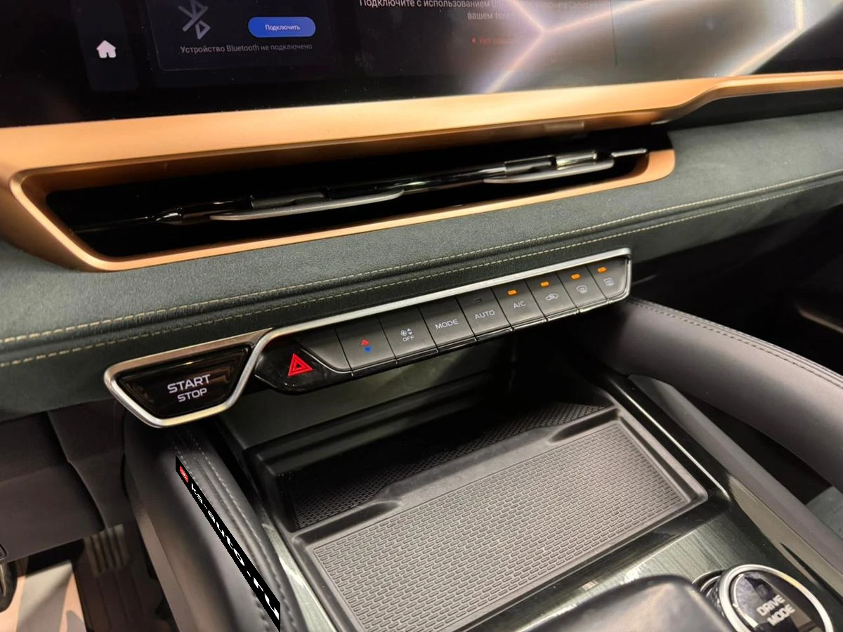 Geely Monjaro, 2023г, полный привод, автомат