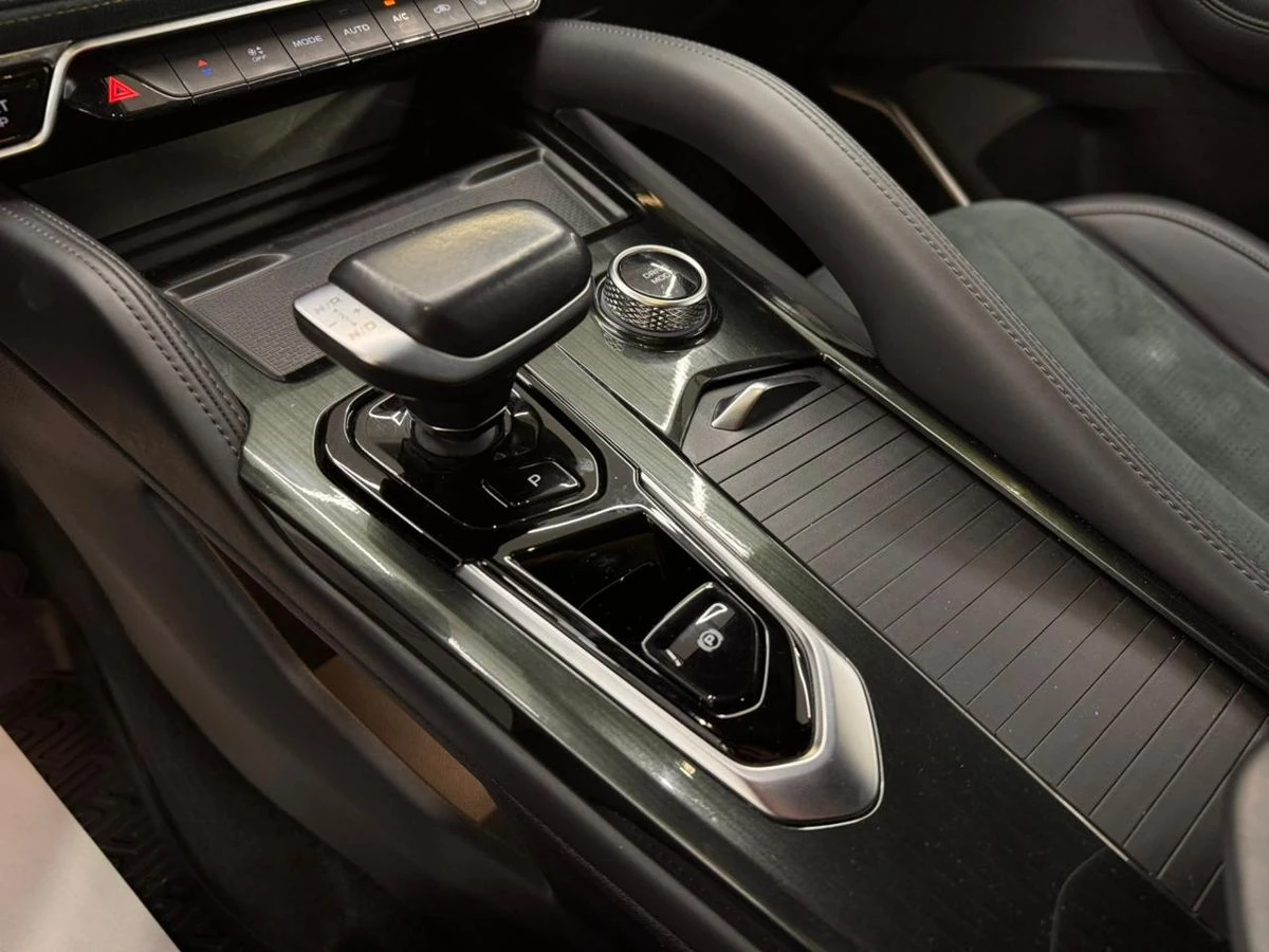 Geely Monjaro, 2023г, полный привод, автомат