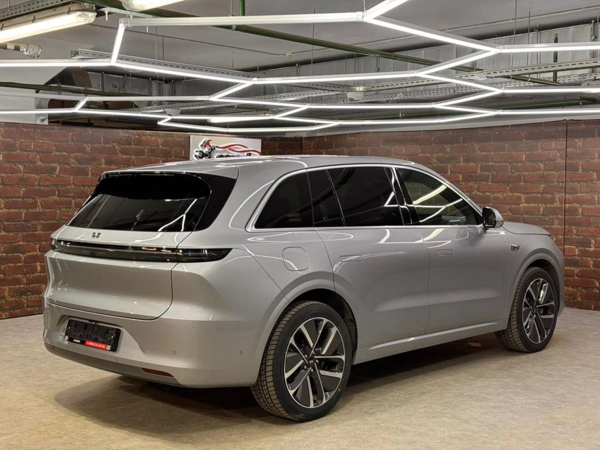 Lixiang L6, 2024г, полный привод, автомат