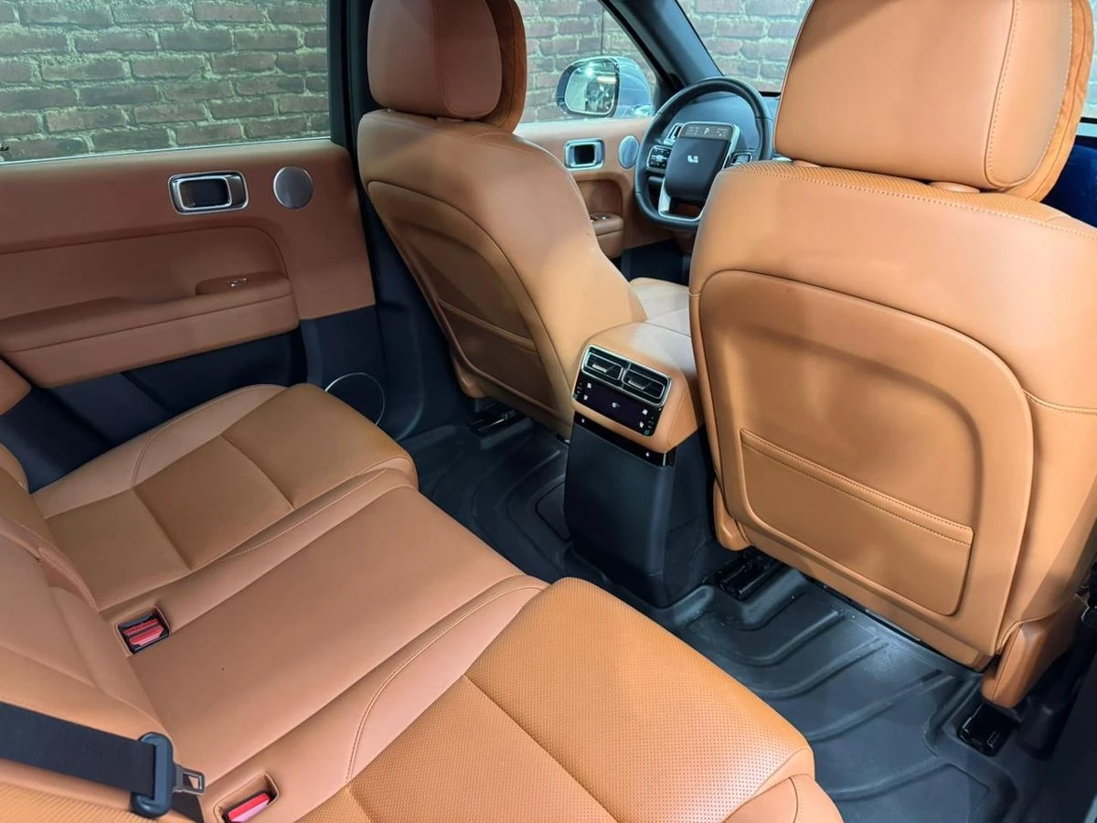 Lixiang L6, 2024г, полный привод, автомат