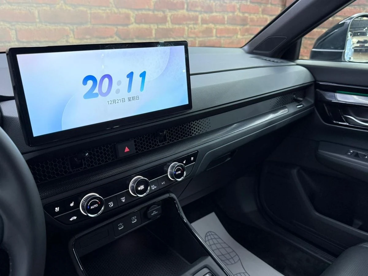 Honda CR-V, 2025г, полный привод, вариатор