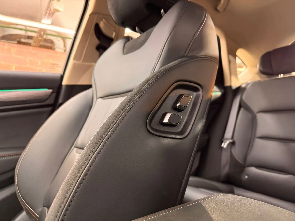 Geely Tugella, 2024г, полный привод, автомат