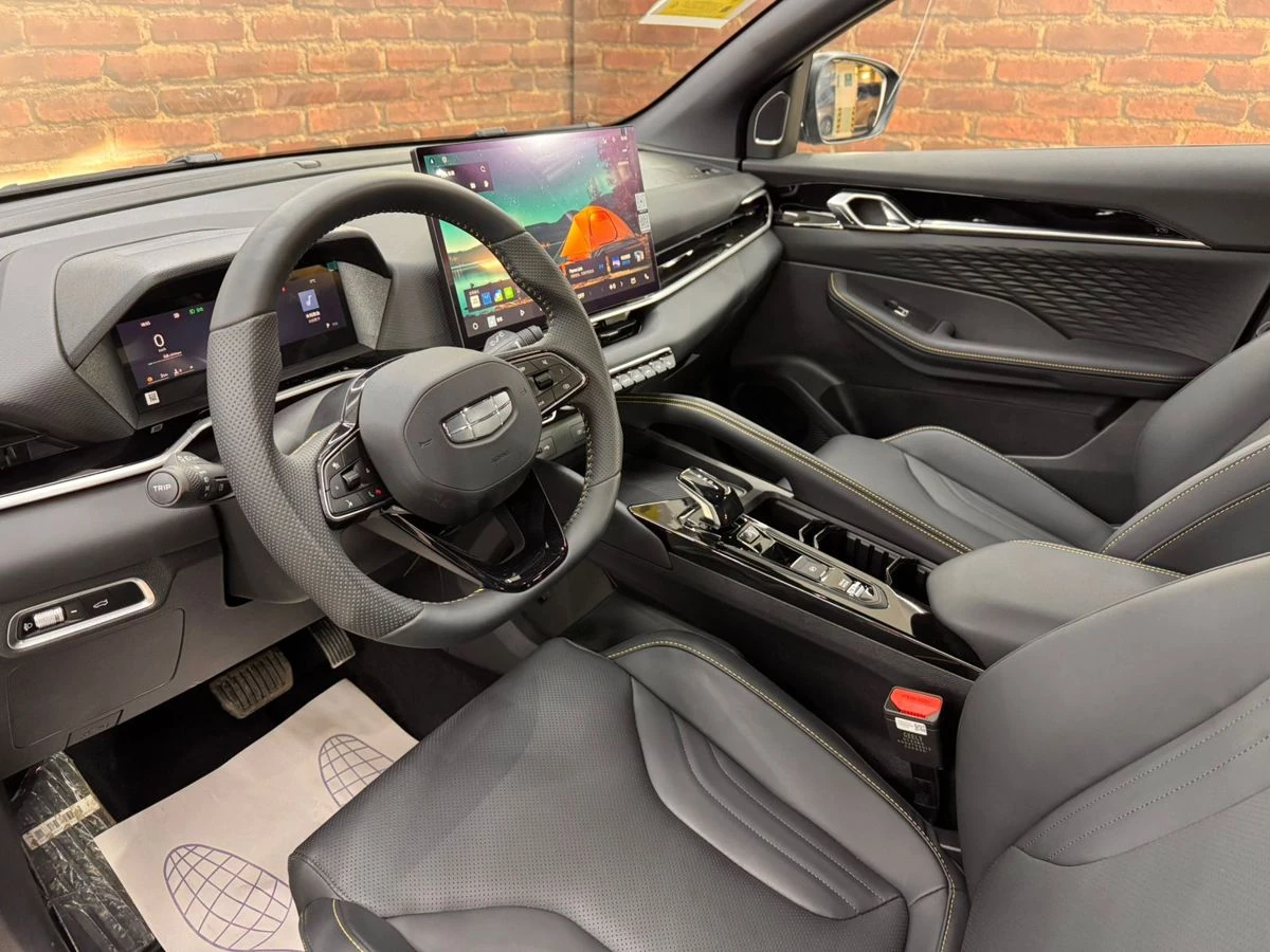 Geely Coolray, 2025г, передний привод, робот