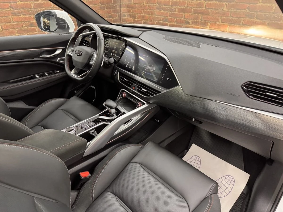 Geely Tugella, 2024г, полный привод, автомат