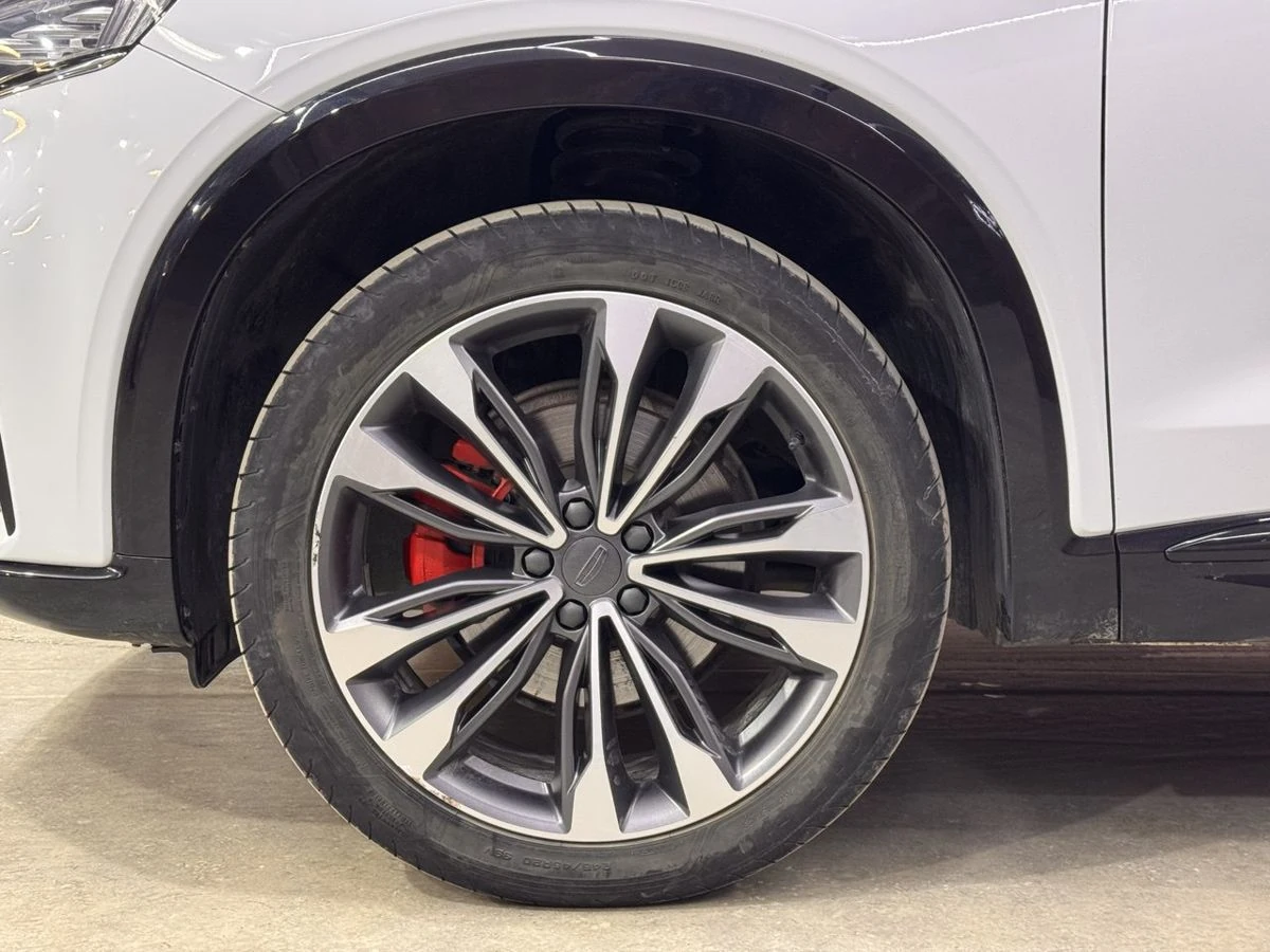 Geely Tugella, 2024г, полный привод, автомат