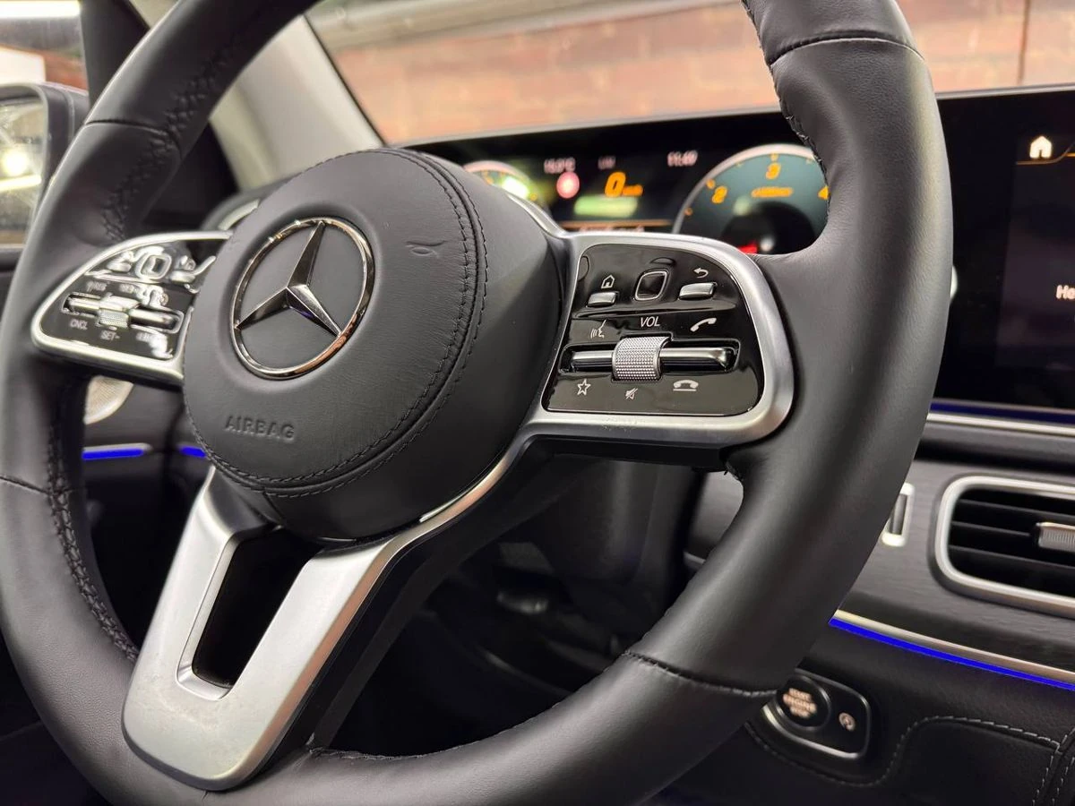 Mercedes-Benz GLE, 2024г, полный привод, автомат
