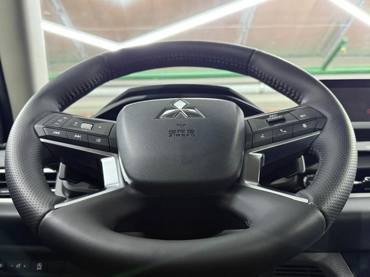 Mitsubishi Outlander, 2023г, полный привод, вариатор