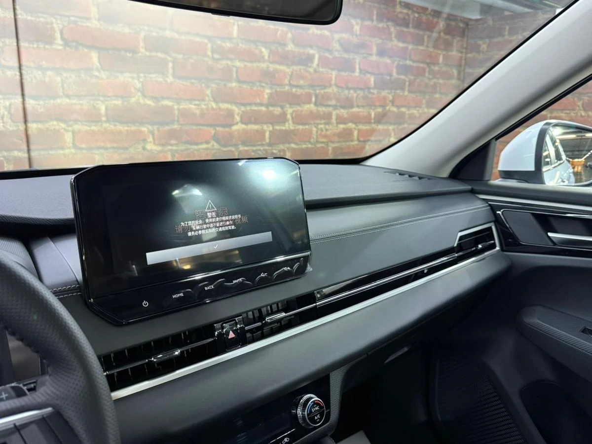 Mitsubishi Outlander, 2023г, полный привод, вариатор