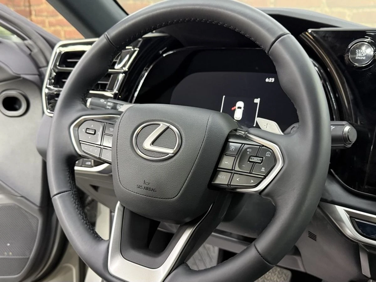 Lexus RX, 2025г, полный привод, автомат