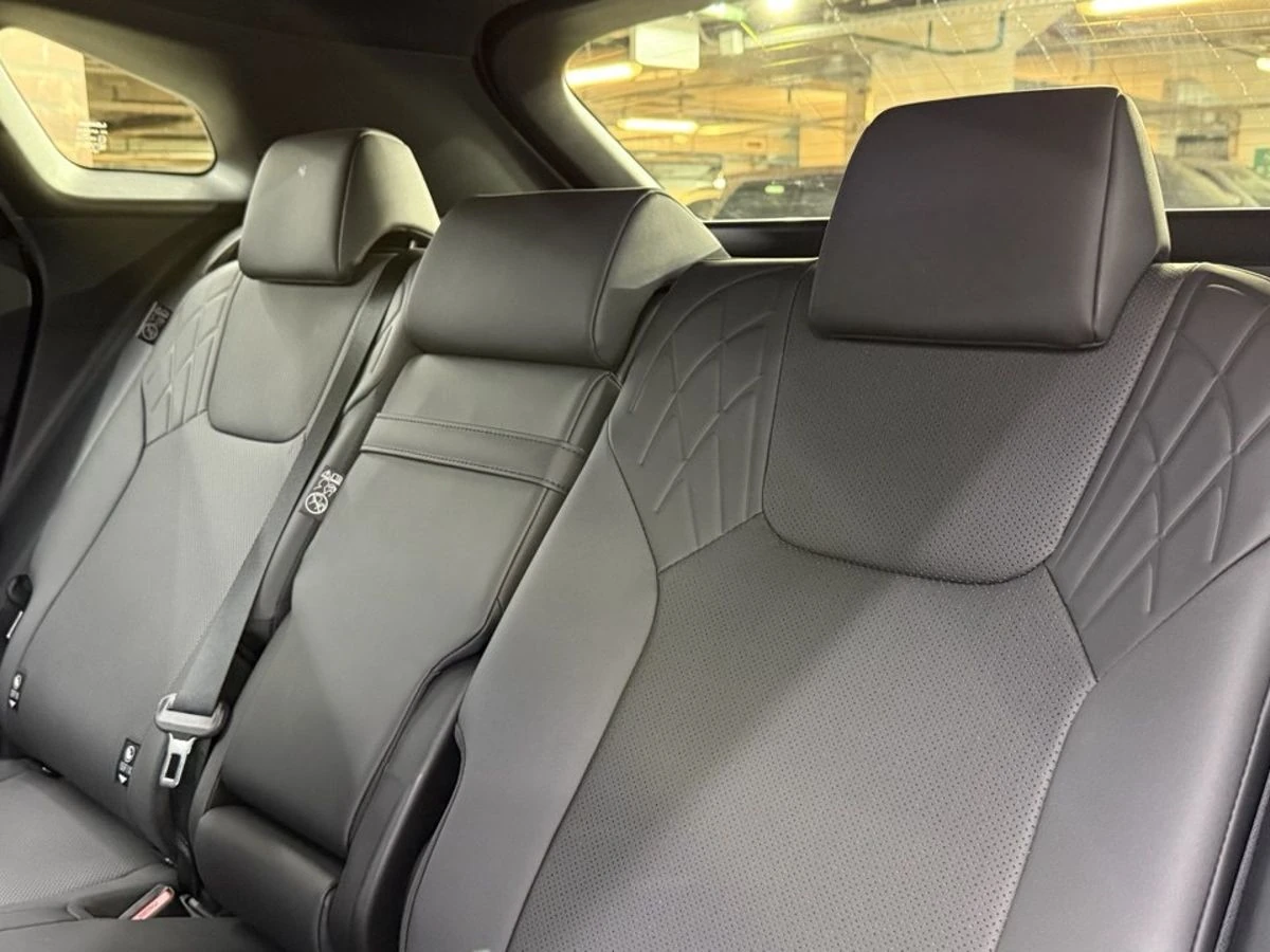 Lexus RX, 2025г, полный привод, автомат