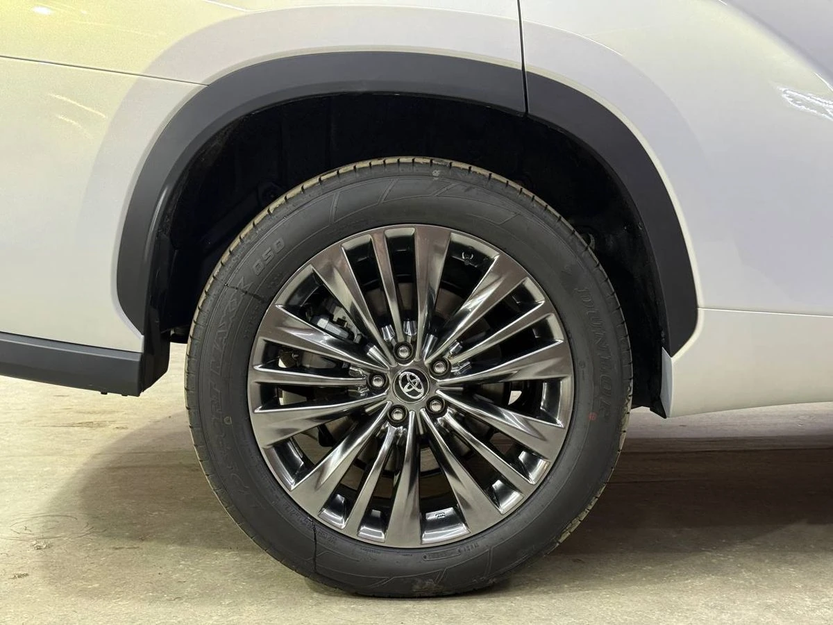 Toyota Highlander, 2025г, полный привод, автомат