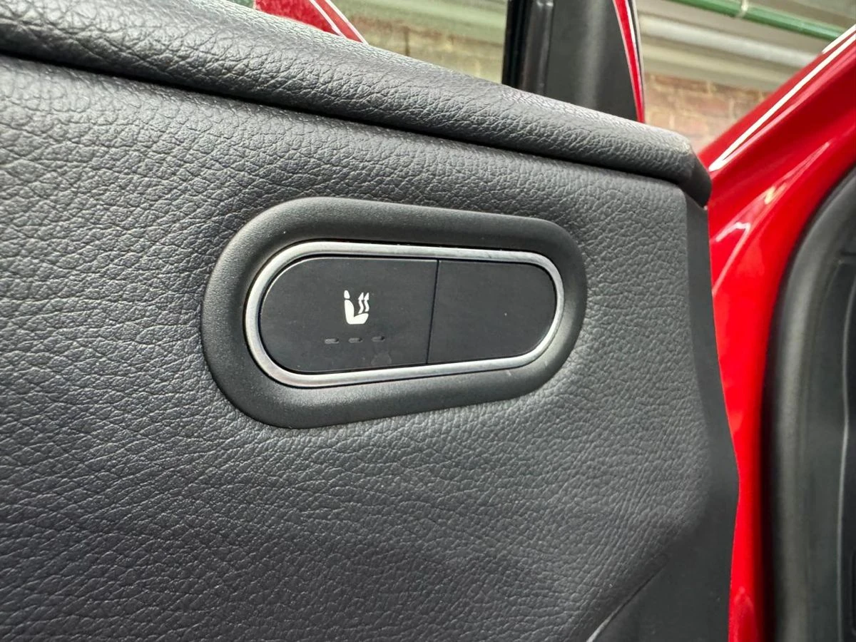 Mercedes-Benz A-Класс, 2019г, передний привод, робот